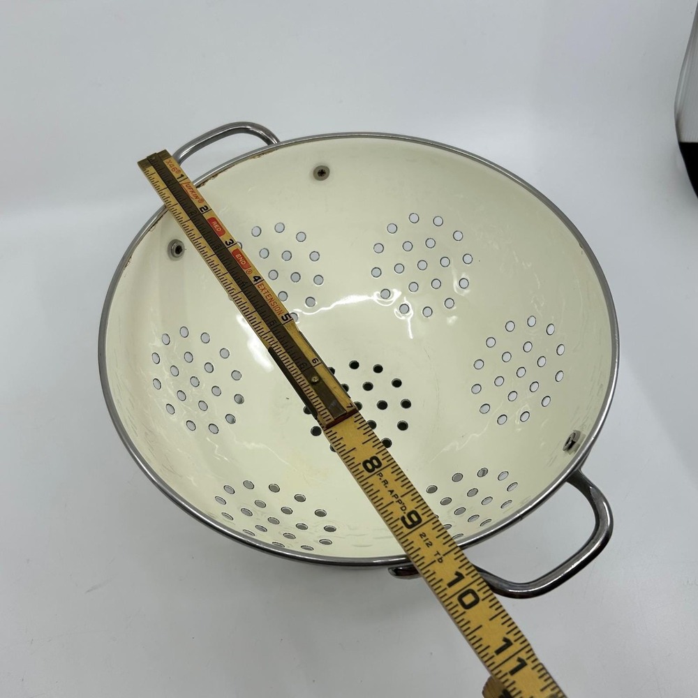 Vintage Marmalade Goose Colander Strainer Enamel Blue Bowed Heart Cottagecore - Picture 17 of 17